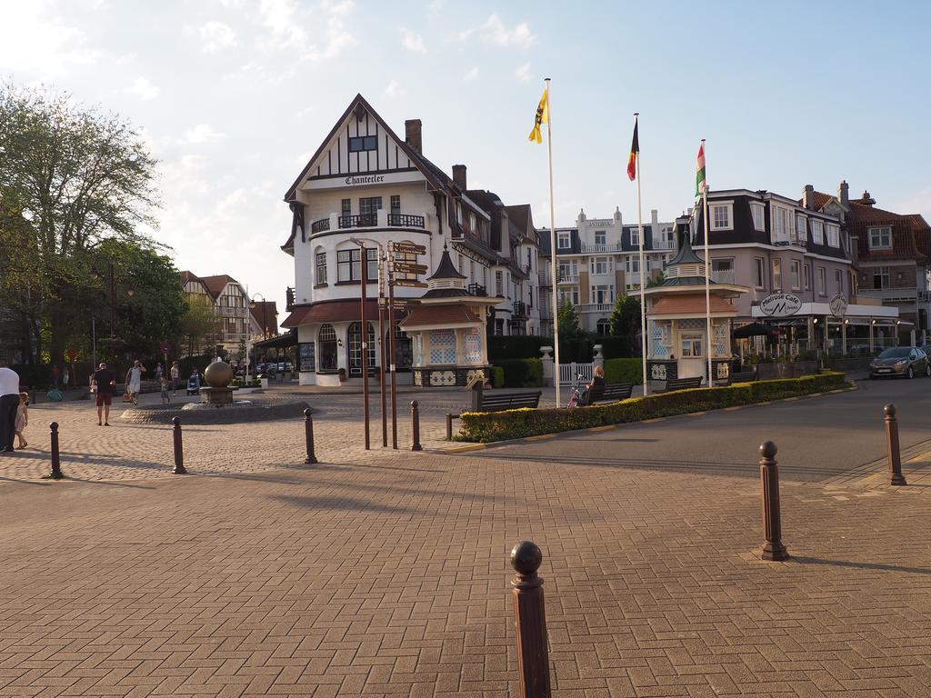 Appartement Sur La Digue - De Haan - Le Coq - Silver Beach D2 Bagian luar foto